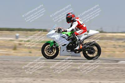 media/Aug-03-2025-TrackDaz (Sun) [[bf4a71acf9]]/B Group/1220pm (Wheelie Bump)/
